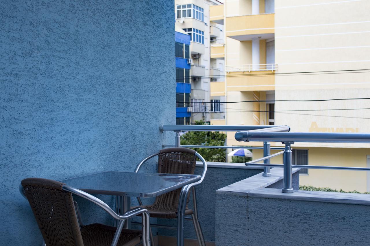Hotel Riviera ดูร์เรส ภายนอก รูปภาพ