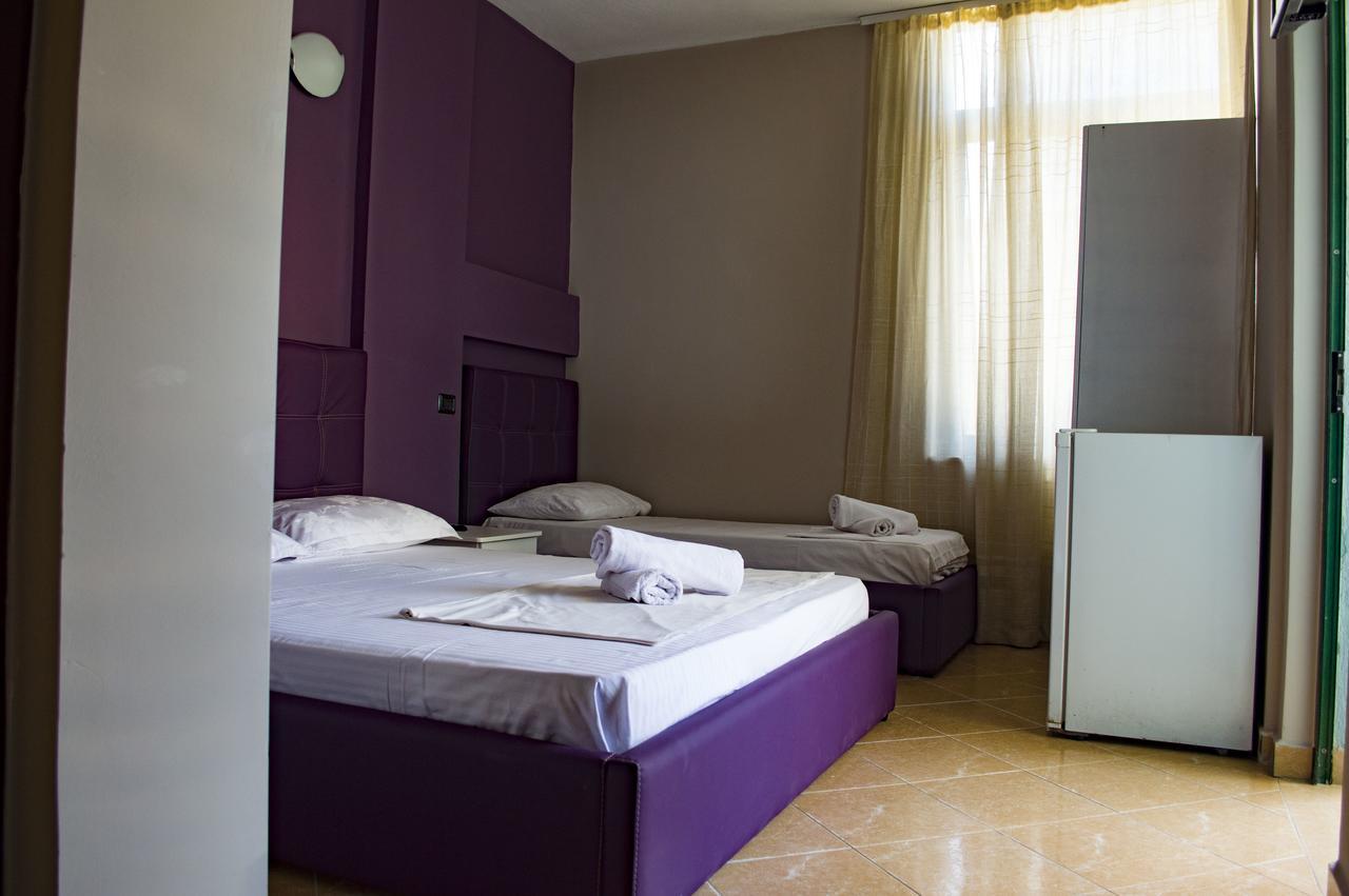 Hotel Riviera ดูร์เรส ภายนอก รูปภาพ