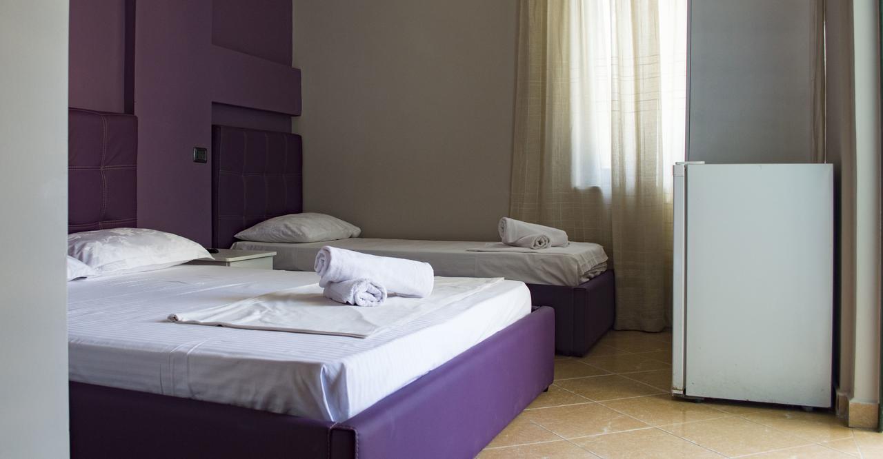 Hotel Riviera ดูร์เรส ภายนอก รูปภาพ