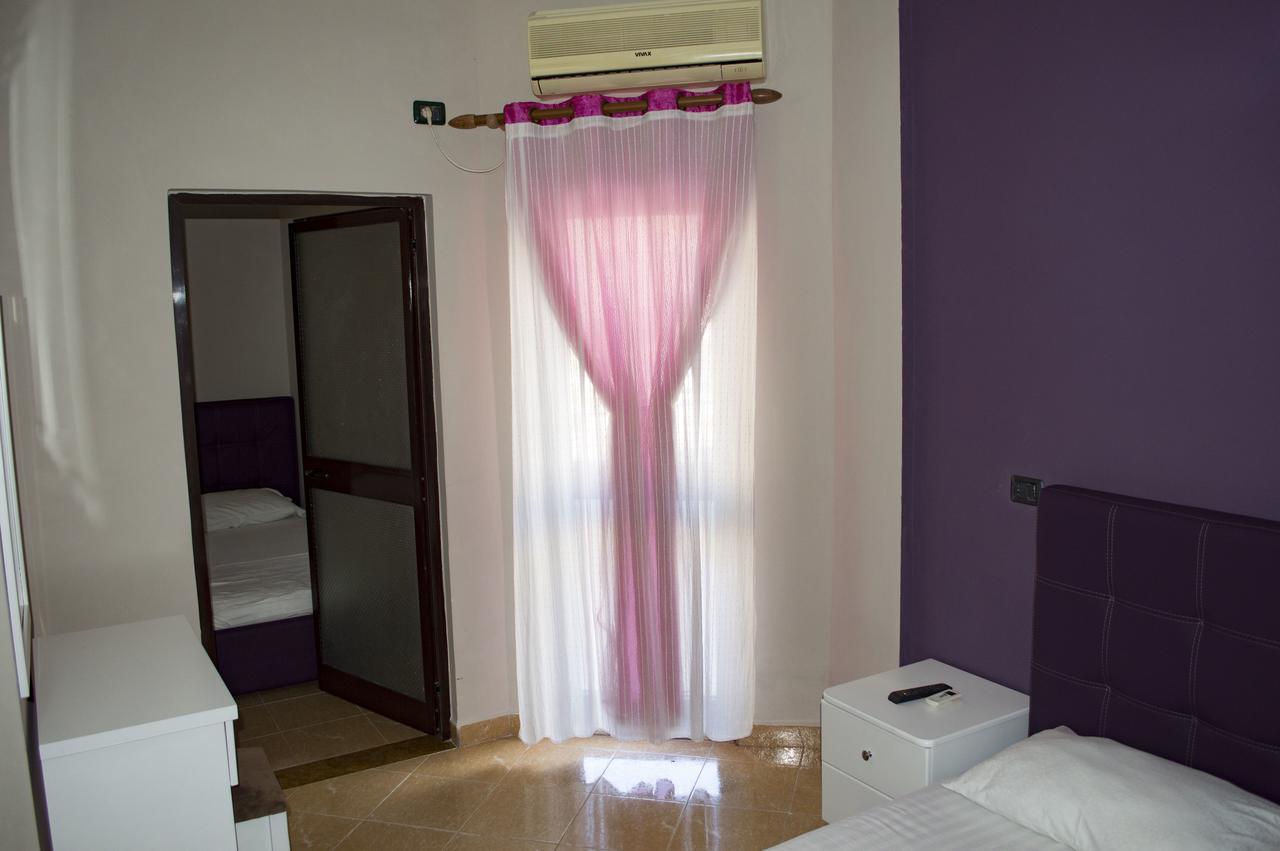 Hotel Riviera ดูร์เรส ภายนอก รูปภาพ